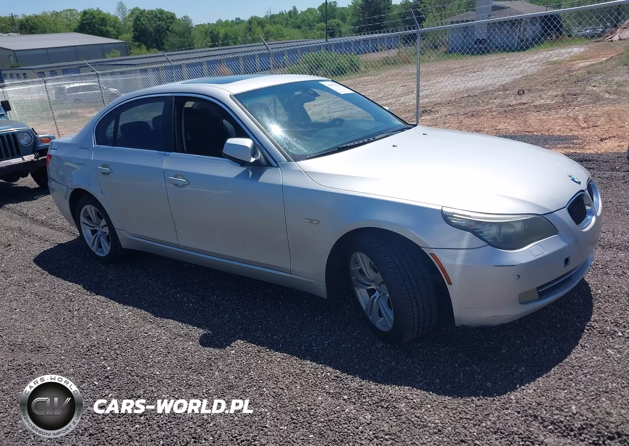 2010 BMW 528I