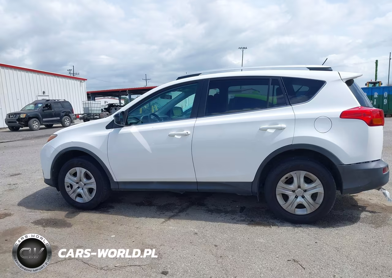 2015 Toyota Rav4 Le VIN:2T3ZFREV7FW194447 - 14