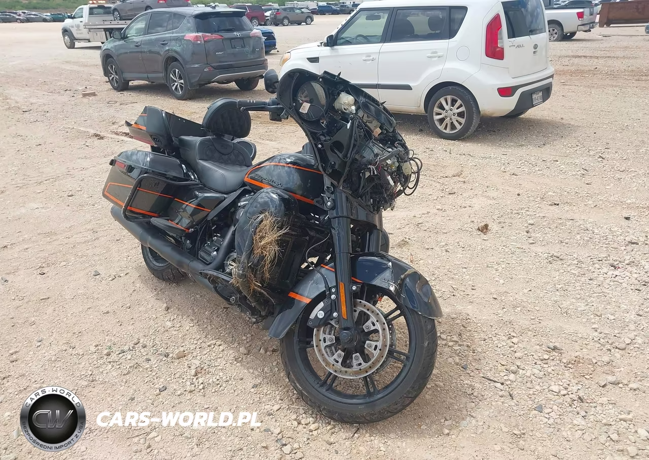 2022 Harley-Davidson Flhtk
