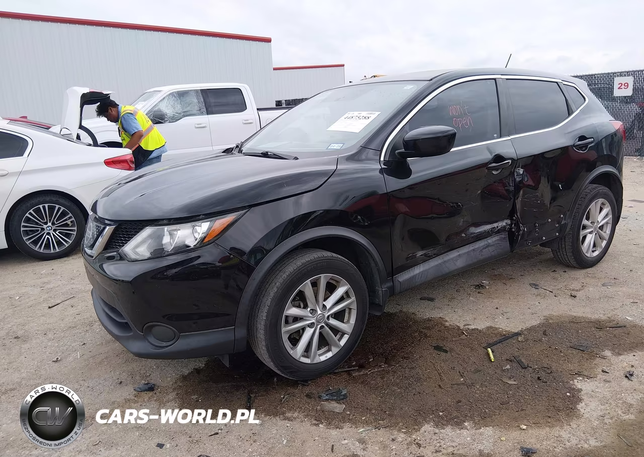 2018 Nissan Rogue Sport S VIN:JN1BJ1CP6JW165010 - 2