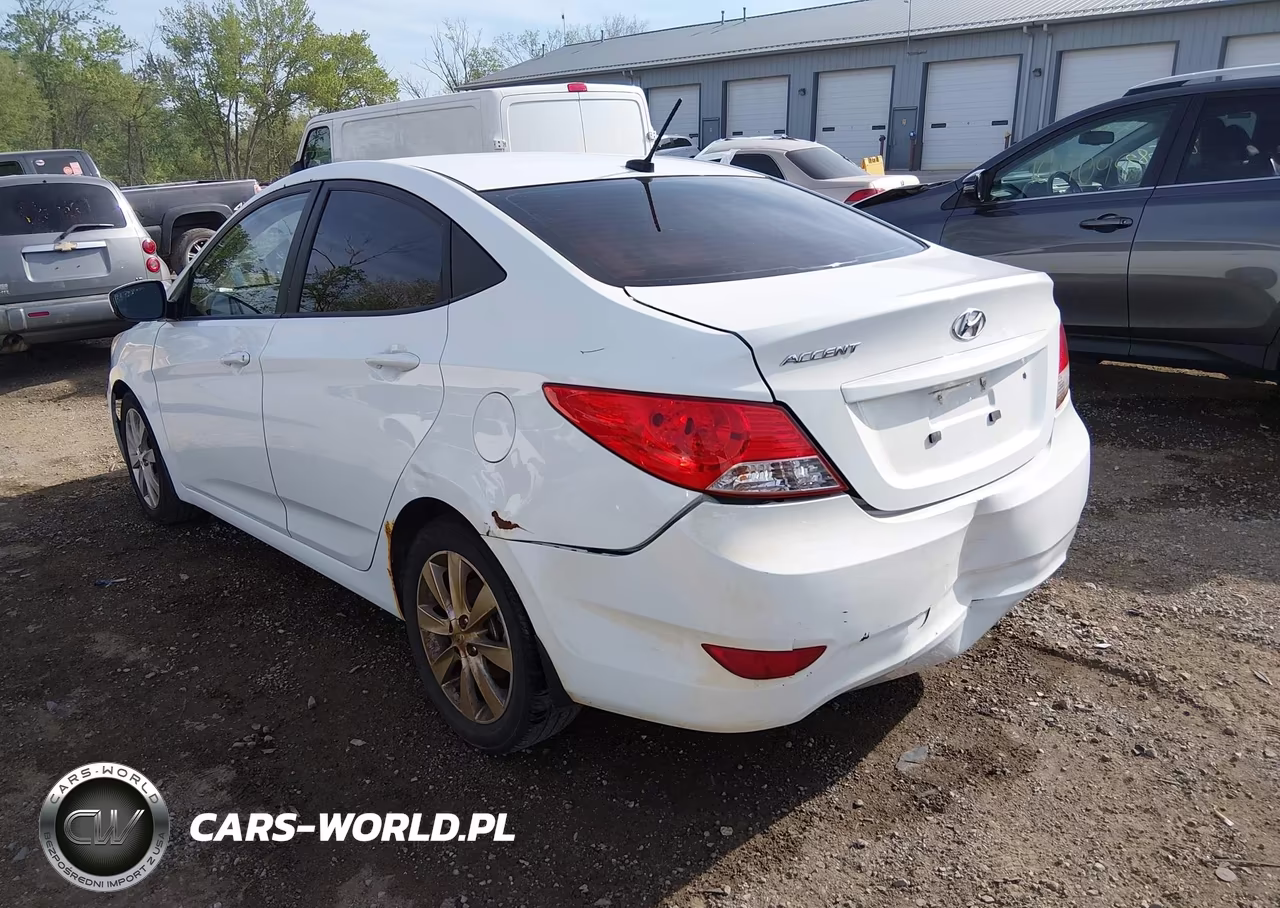 2013 Hyundai Accent Gls VIN:KMHCU4AE3DU303206 - 3
