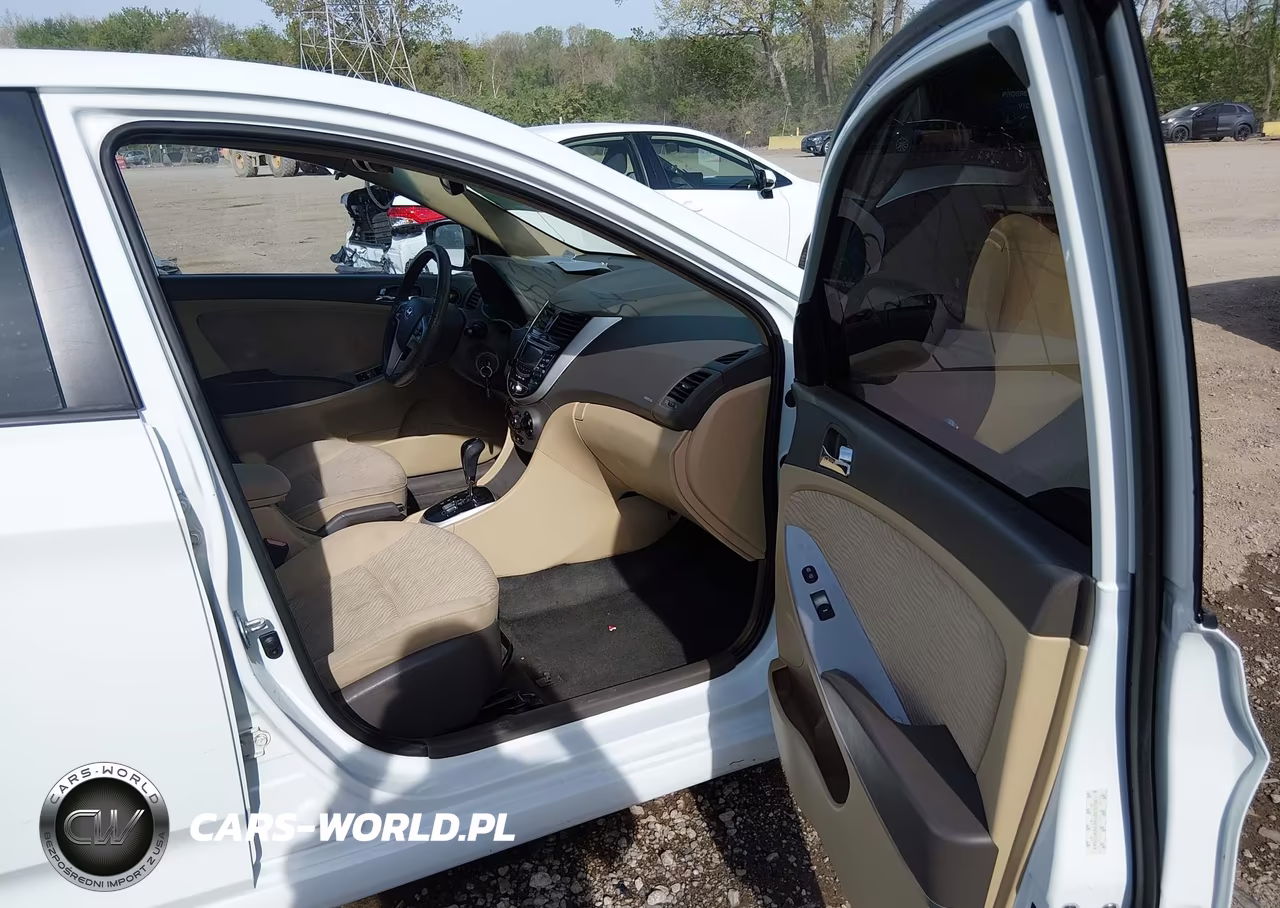 2013 Hyundai Accent Gls VIN:KMHCU4AE3DU303206 - 5