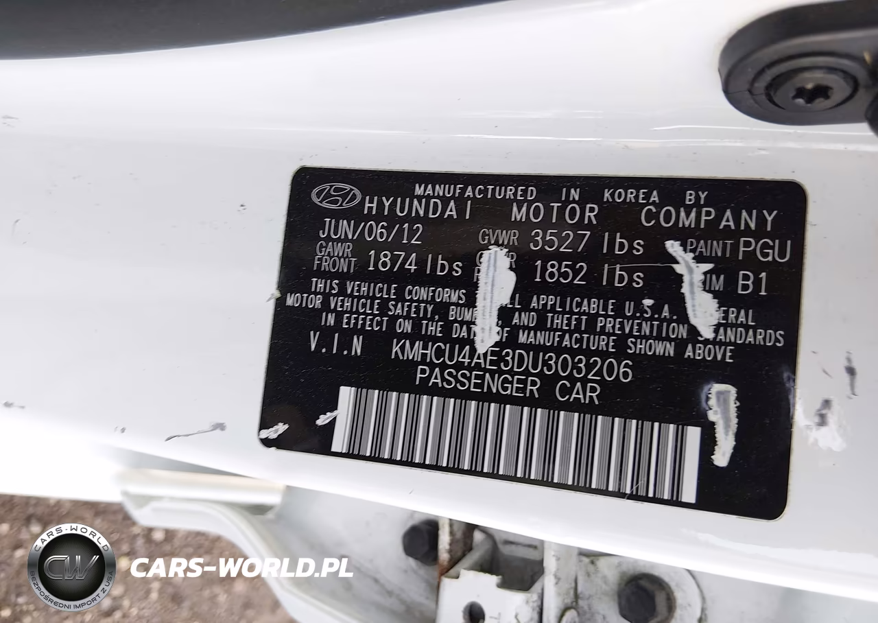 2013 Hyundai Accent Gls VIN:KMHCU4AE3DU303206 - 9