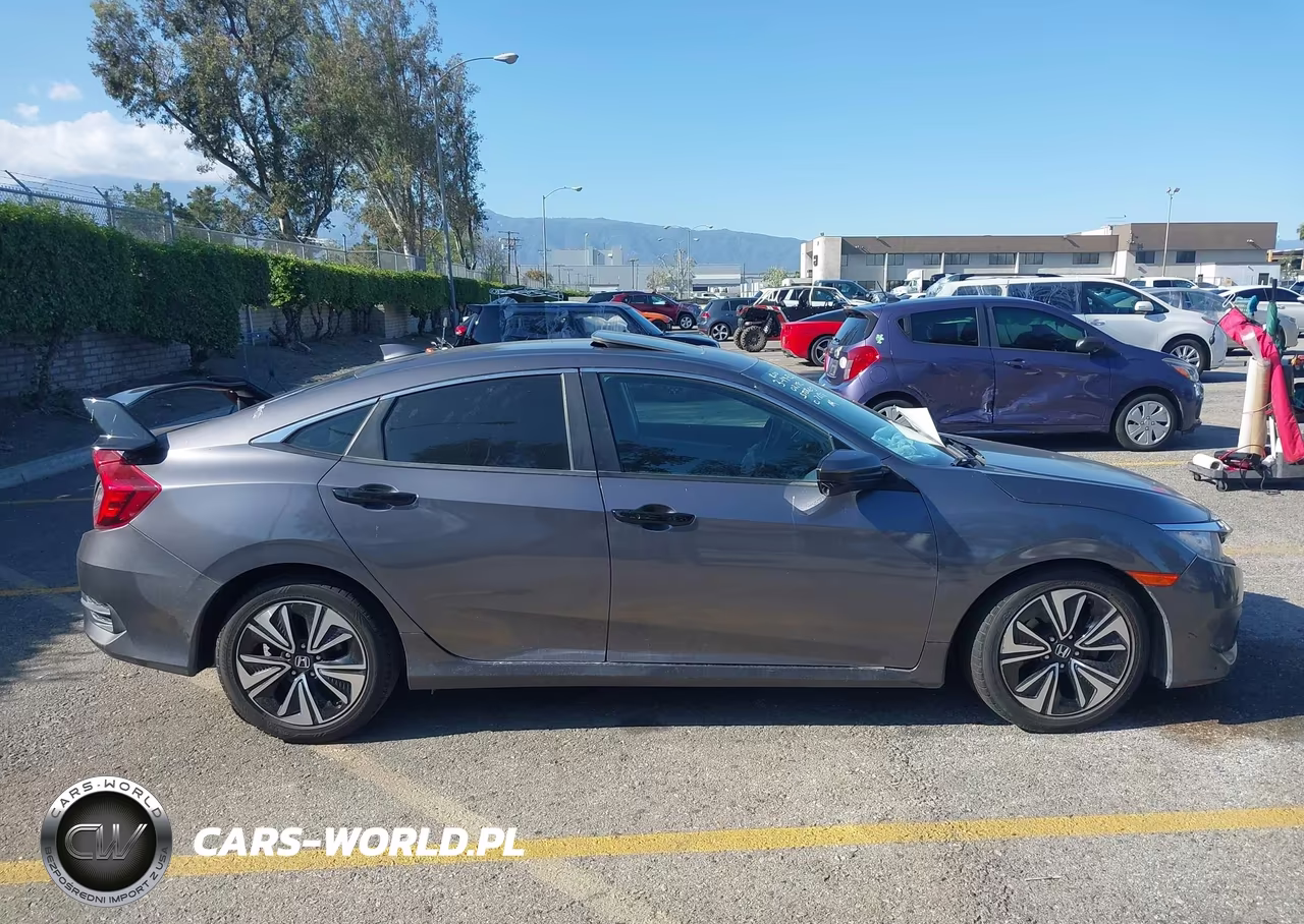 2018 Honda Civic Ex-L VIN:JHMFC1F74JX037698 - 13