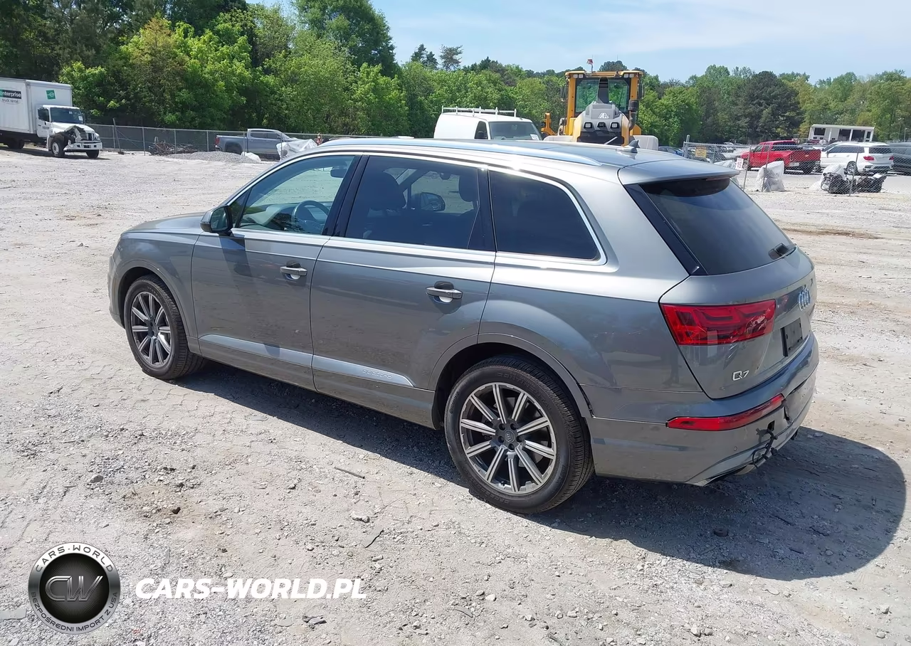 2017 Audi Q7 3.0T Premium VIN:WA1VAAF71HD007793 - 3