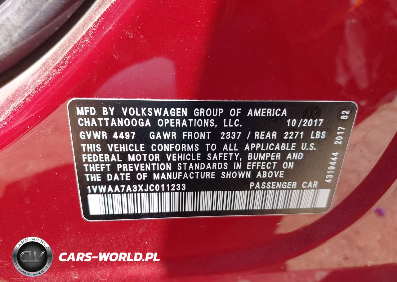 2018 Volkswagen Passat 2.0T R-Line-2.0T S VIN:1VWAA7A3XJC011233 - 9
