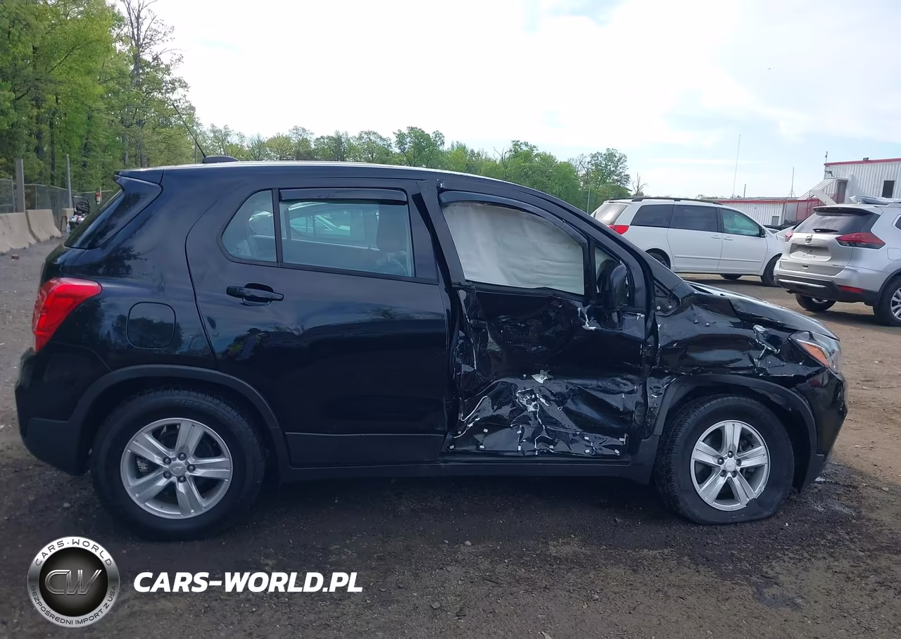 2019 Chevrolet Trax Ls VIN:3GNCJKSBXKL369384 - 13