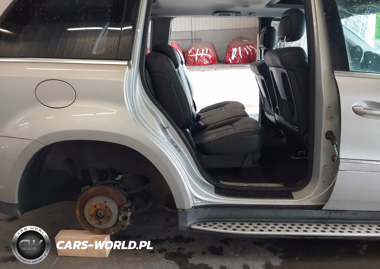 2010 Mercedes-Benz Gl 350 Bluetec 4Matic VIN:4JGBF2FE1AA581389 - 16