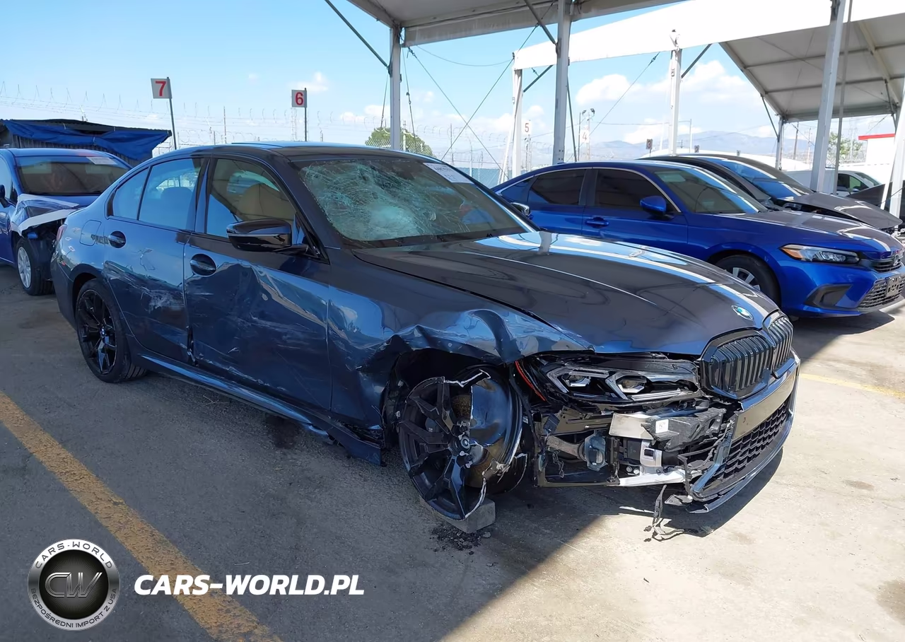 2025 BMW 330I xDrive