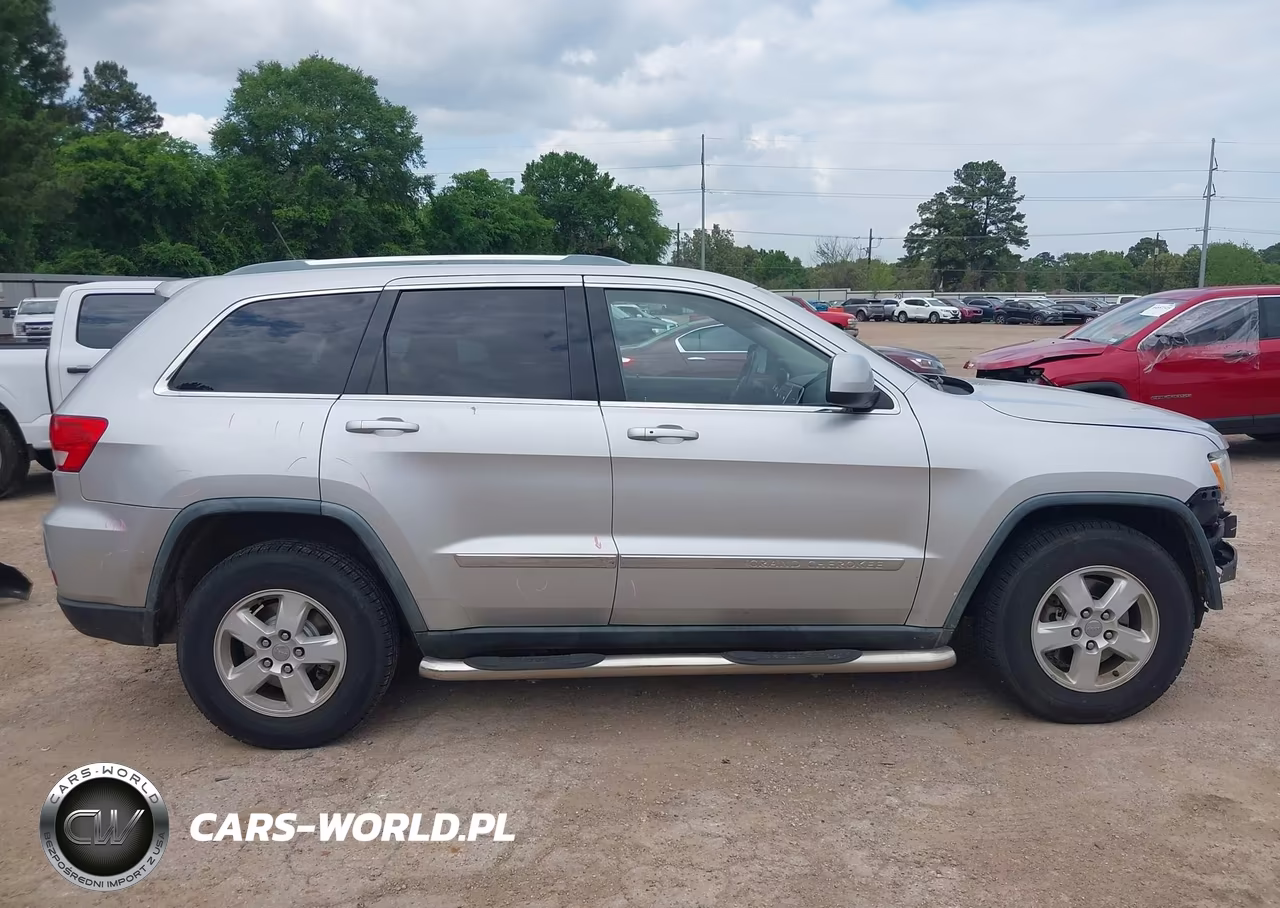 2012 Jeep Grand Cherokee Laredo VIN:1C4RJEAG2CC215329 - 13