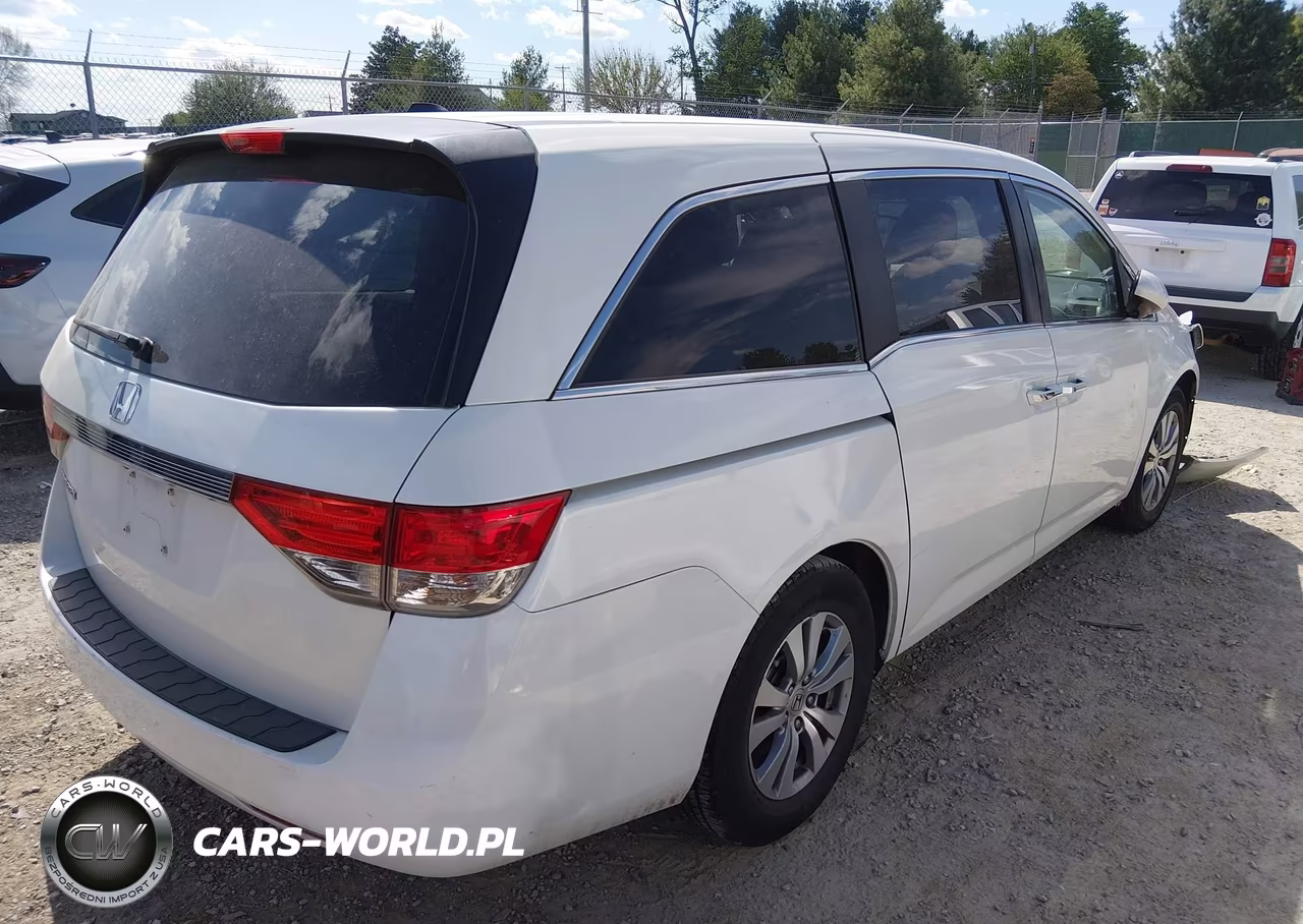 2015 Honda Odyssey Ex-L VIN:5FNRL5H68FB029566 - 4
