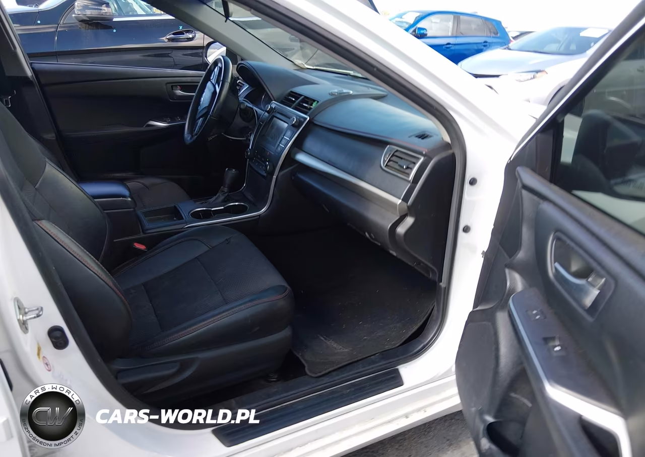 2016 Toyota Camry Se VIN:4T1BF1FK2GU117860 - 5