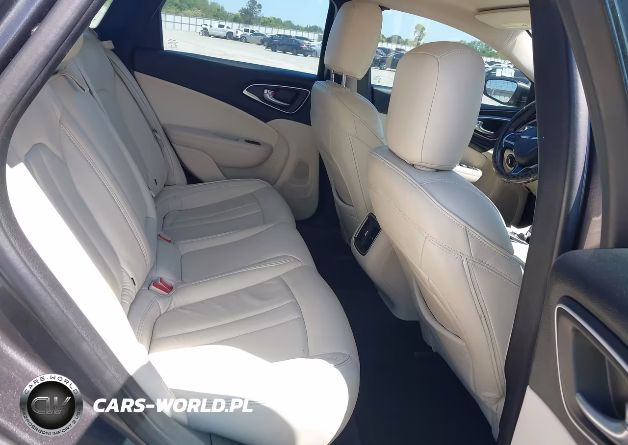 2015 Chrysler 200 Limited VIN:1C3CCCAB8FN534353 - 8