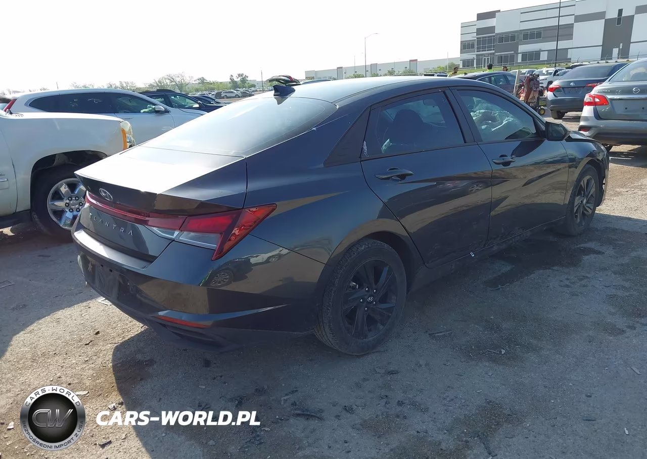 2021 Hyundai Elantra Sel VIN:5NPLS4AG0MH032675 - 4