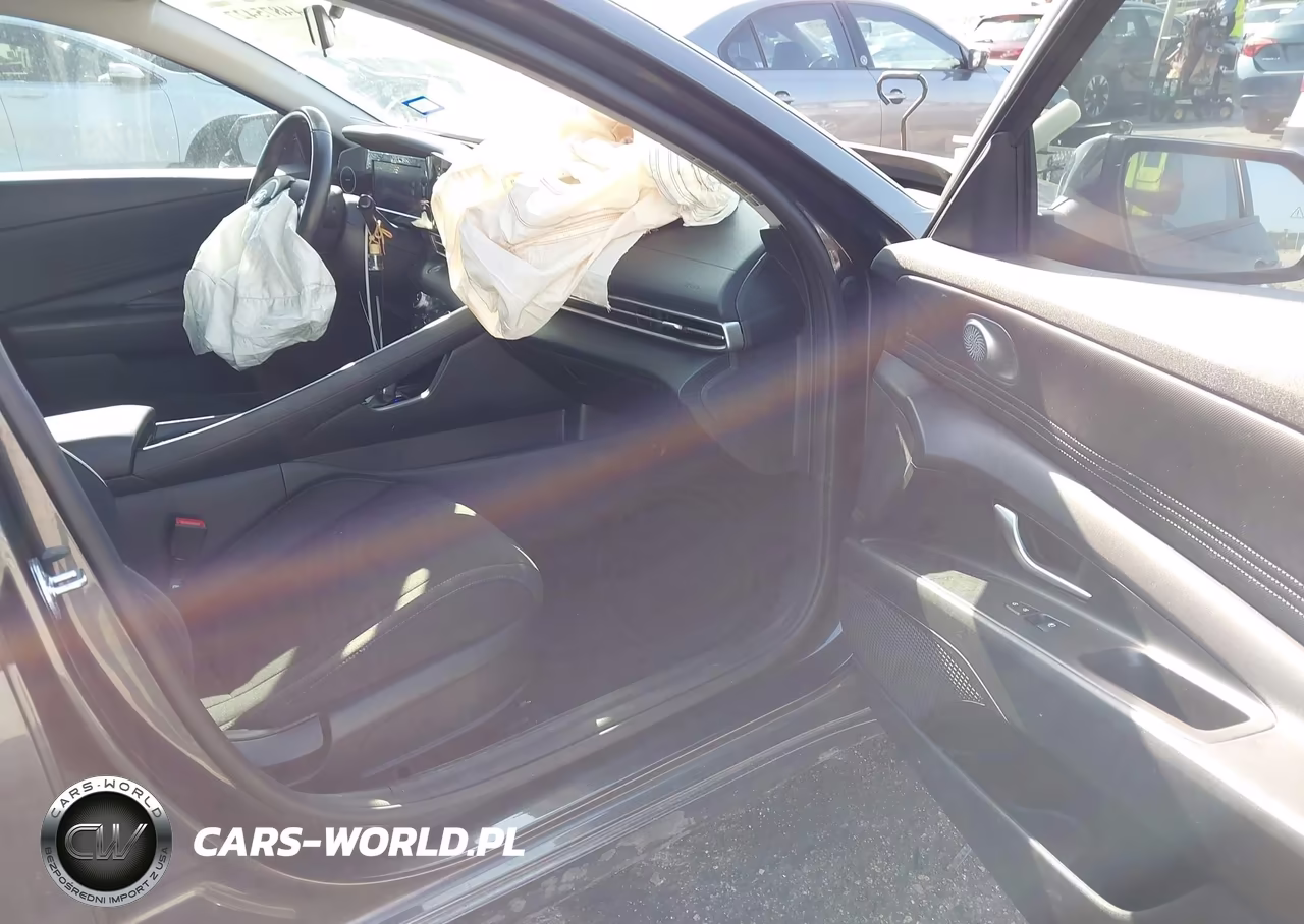 2021 Hyundai Elantra Sel VIN:5NPLS4AG0MH032675 - 5