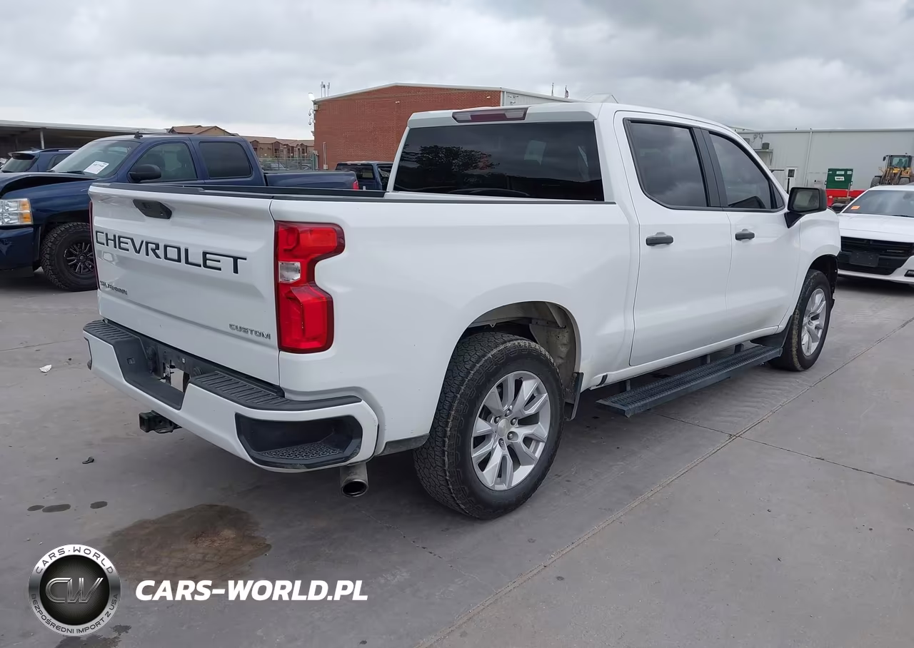 2021 Chevrolet Silverado 1500 2Wd Short Bed Custom VIN:3GCPWBEHXMG171363 - 4