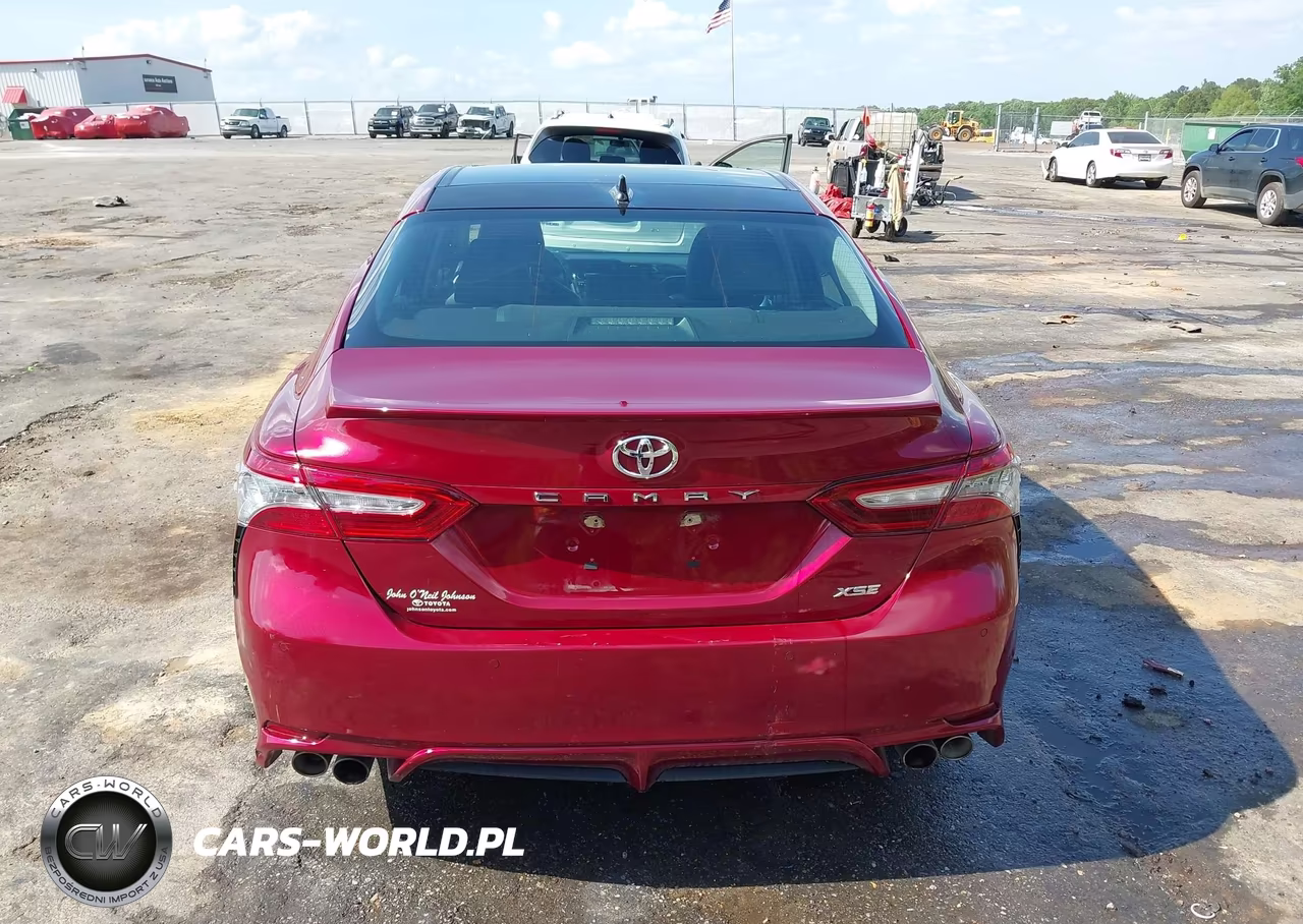 2018 Toyota Camry Xse V6 VIN:4T1BZ1HK8JU505395 - 16