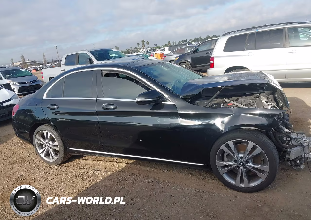 2017 Mercedes-Benz C 300 VIN:55SWF4JB9HU218062 - 14