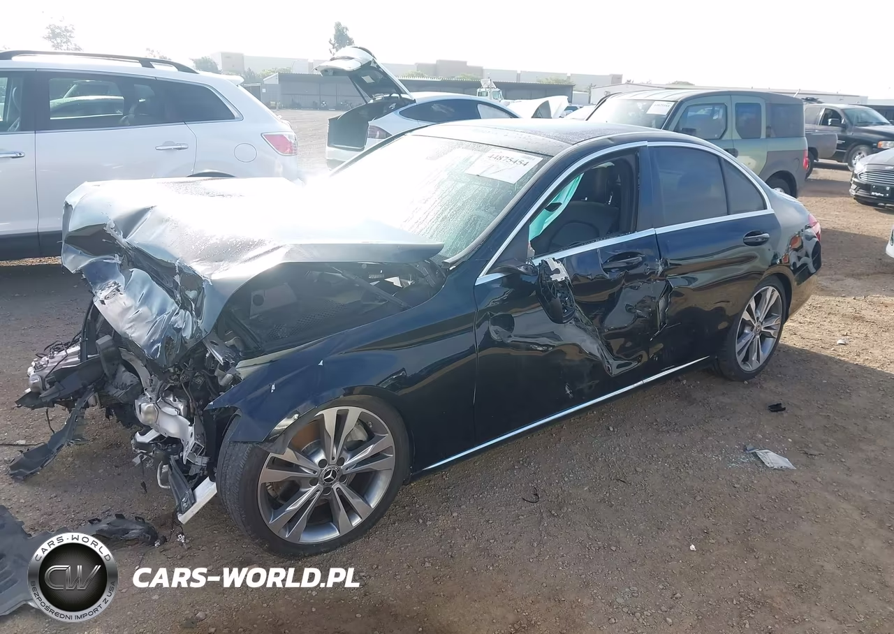 2017 Mercedes-Benz C 300 VIN:55SWF4JB9HU218062 - 2