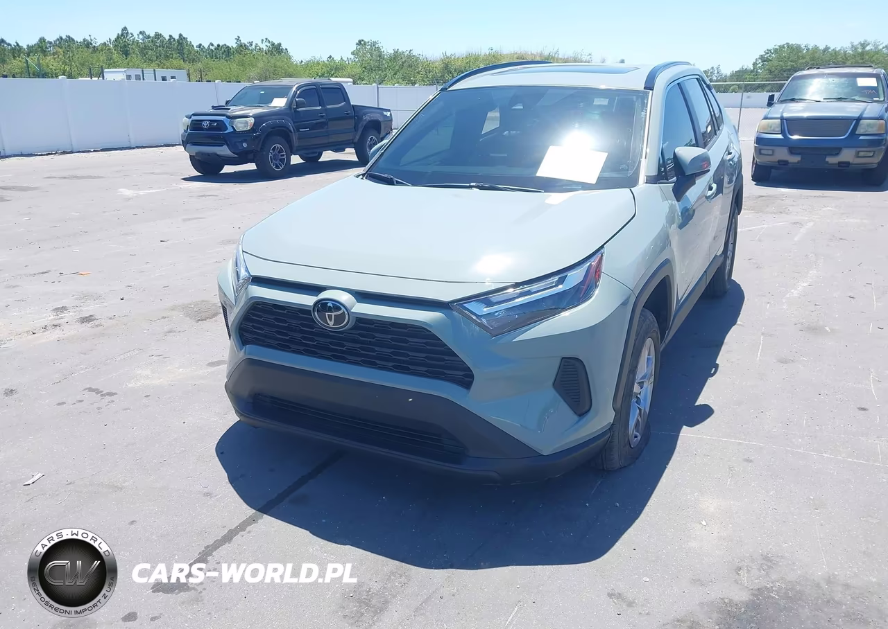 2023 Toyota Rav4 Xle VIN:2T3W1RFVXPW270616 - 2