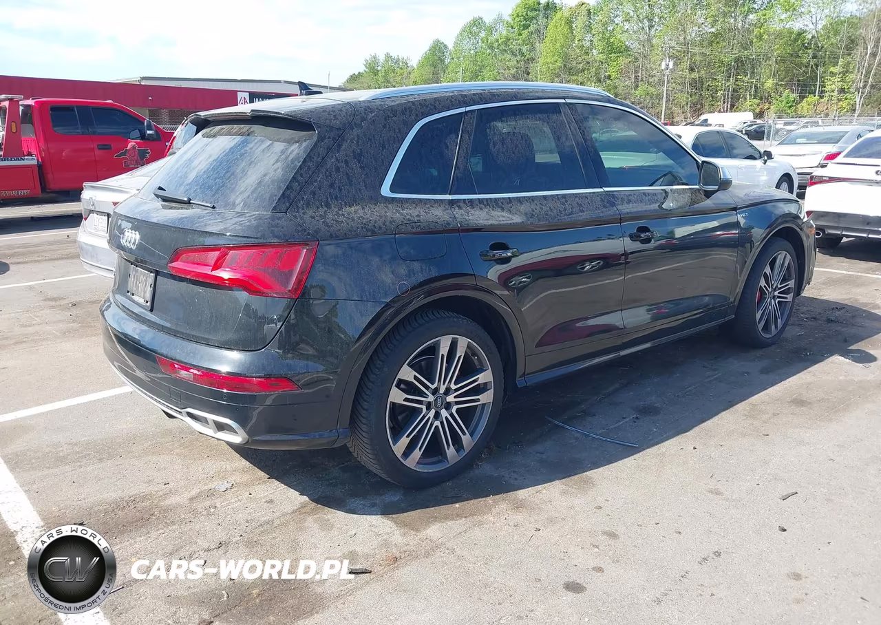 2018 Audi Sq5 3.0T Premium Plus VIN:WA1C4AFY6J2083325 - 4
