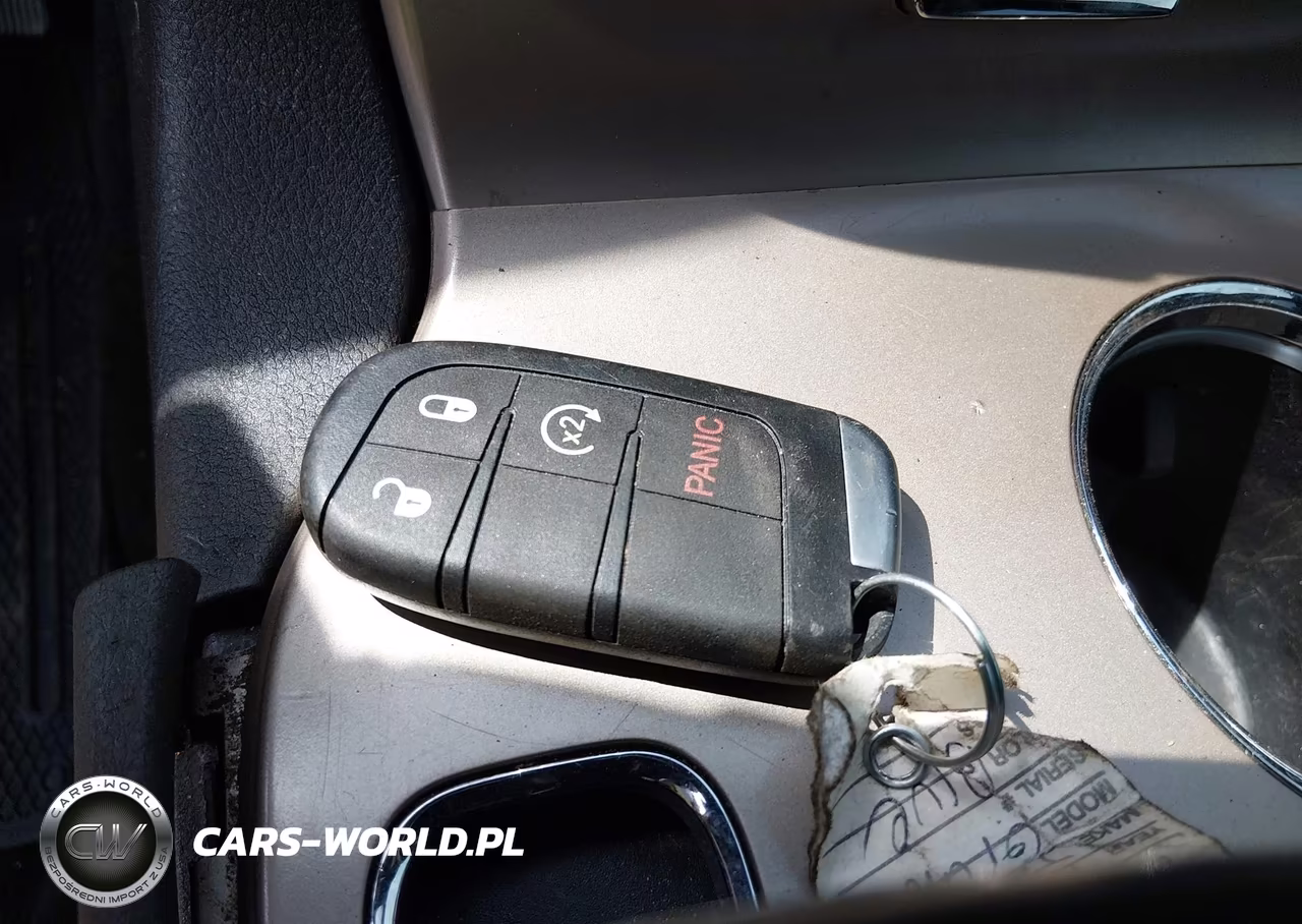 2014 Jeep Grand Cherokee Laredo VIN:1C4RJFAG5EC130915 - 11