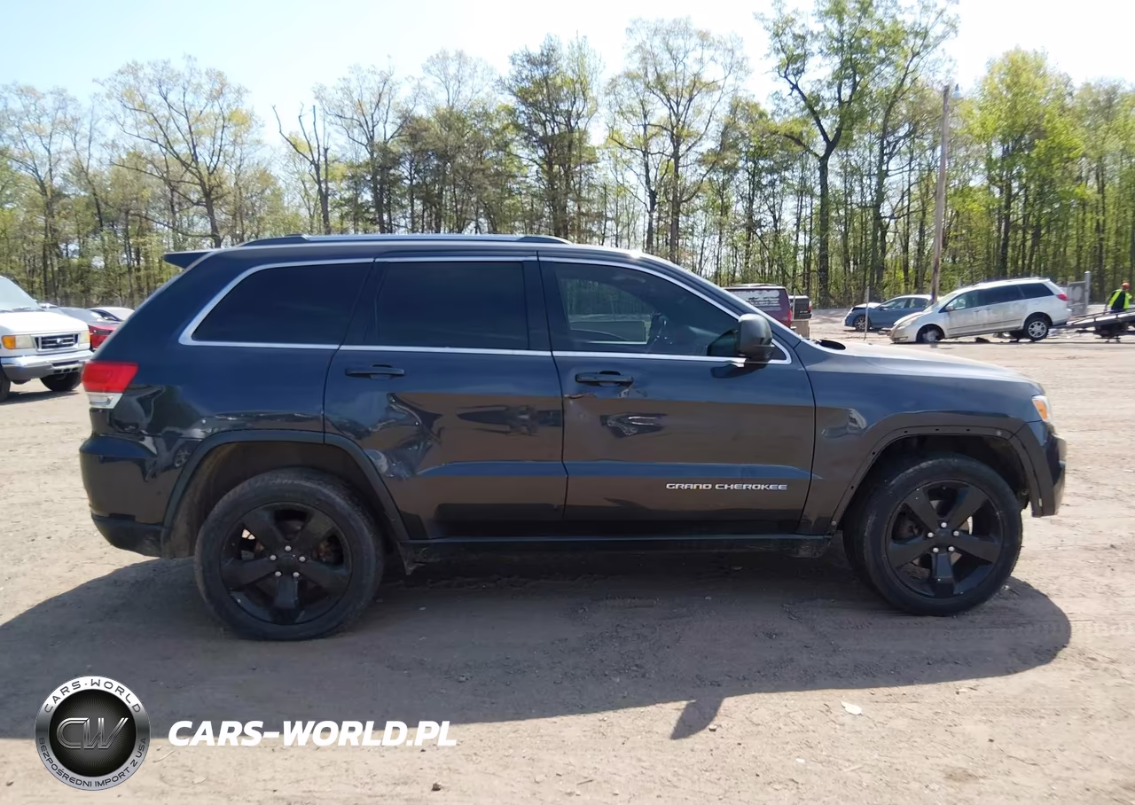 2014 Jeep Grand Cherokee Laredo VIN:1C4RJFAG5EC130915 - 13