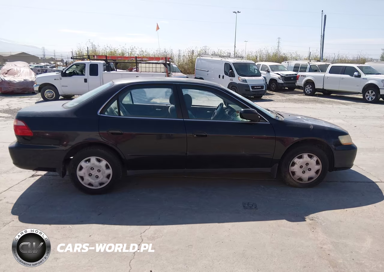 2000 Honda Accord 2.3 Lx VIN:3HGCG6652YG705910 - 13