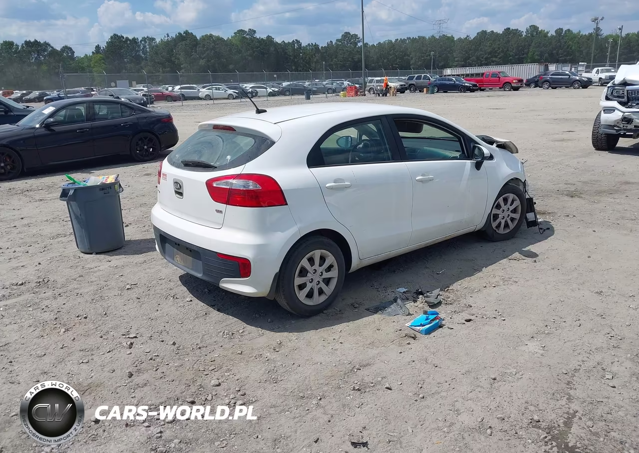 2017 Kia Rio Lx VIN:KNADM5A39H6011113 - 4