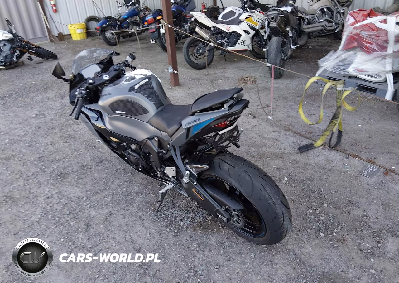 2025 Kawasaki Zx636 K VIN:JKBZXJJ13SA025784 - 3
