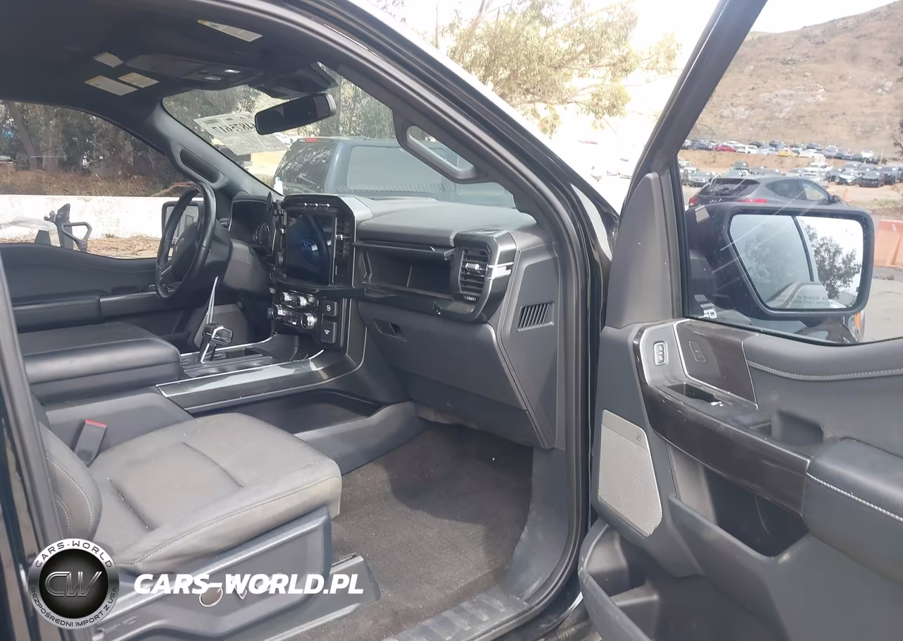 2021 Ford F-150 Xlt VIN:1FTFW1ED3MFC05941 - 5