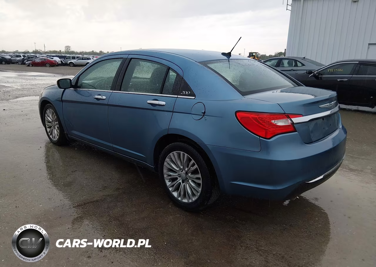2011 Chrysler 200 Limited VIN:1C3BC2FG1BN619345 - 3