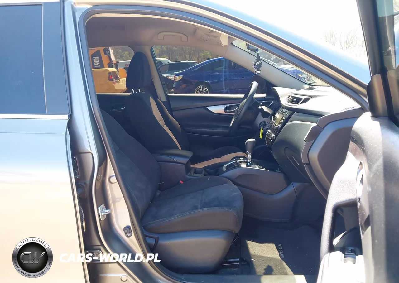 2015 Nissan Rogue S VIN:KNMAT2MV9FP528505 - 5
