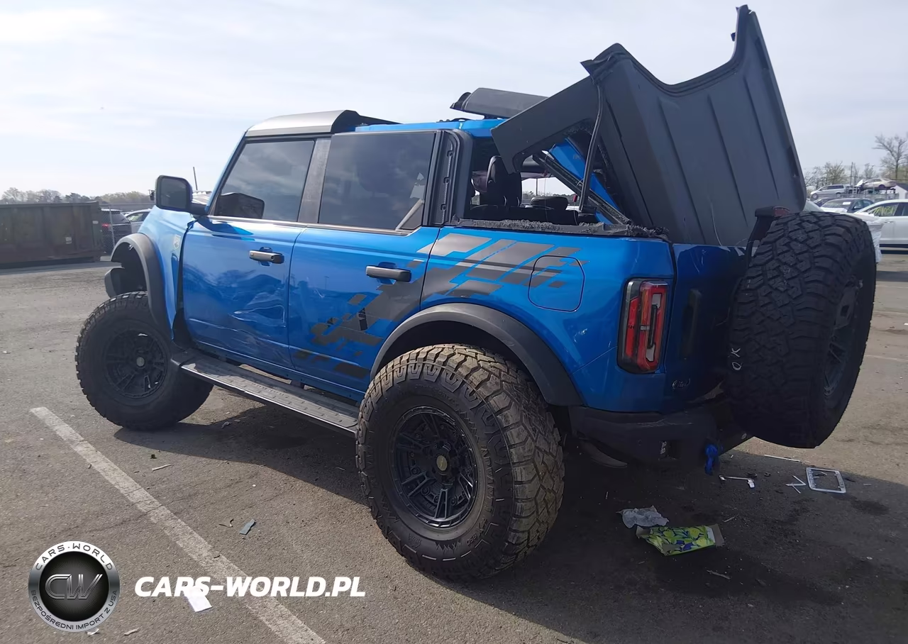 2024 Ford Bronco Big Bend VIN:1FMDE7BH7RLB21629 - 3