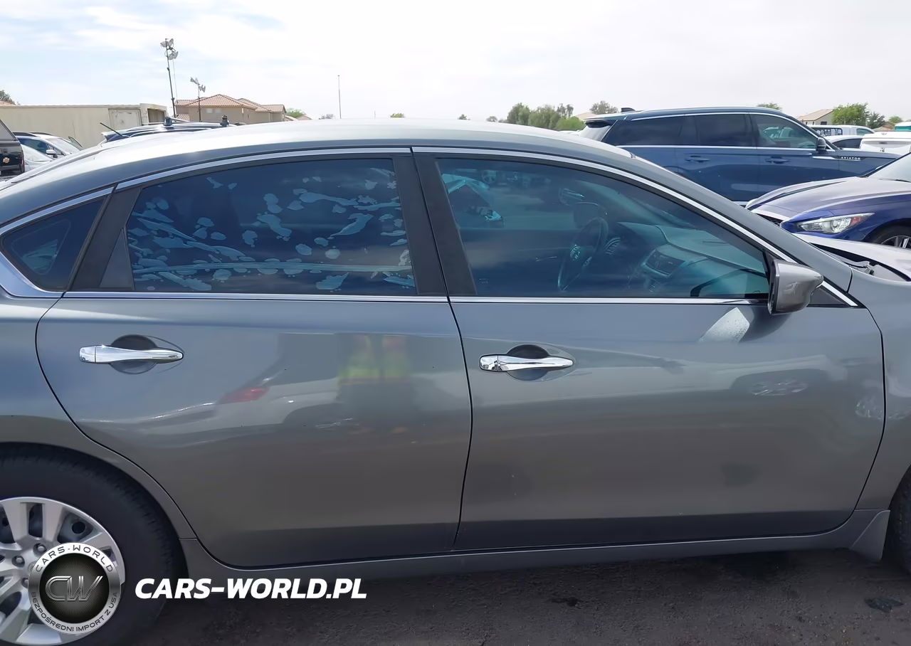 2016 Nissan Altima 2.5 S VIN:1N4AL3AP4GN377507 - 13