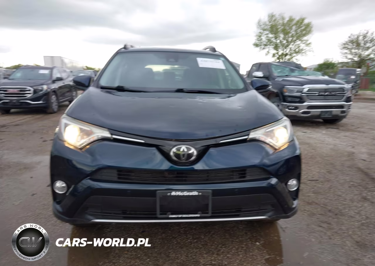 2017 Toyota Rav4 Xle VIN:JTMRFREV8HJ172121 - 12