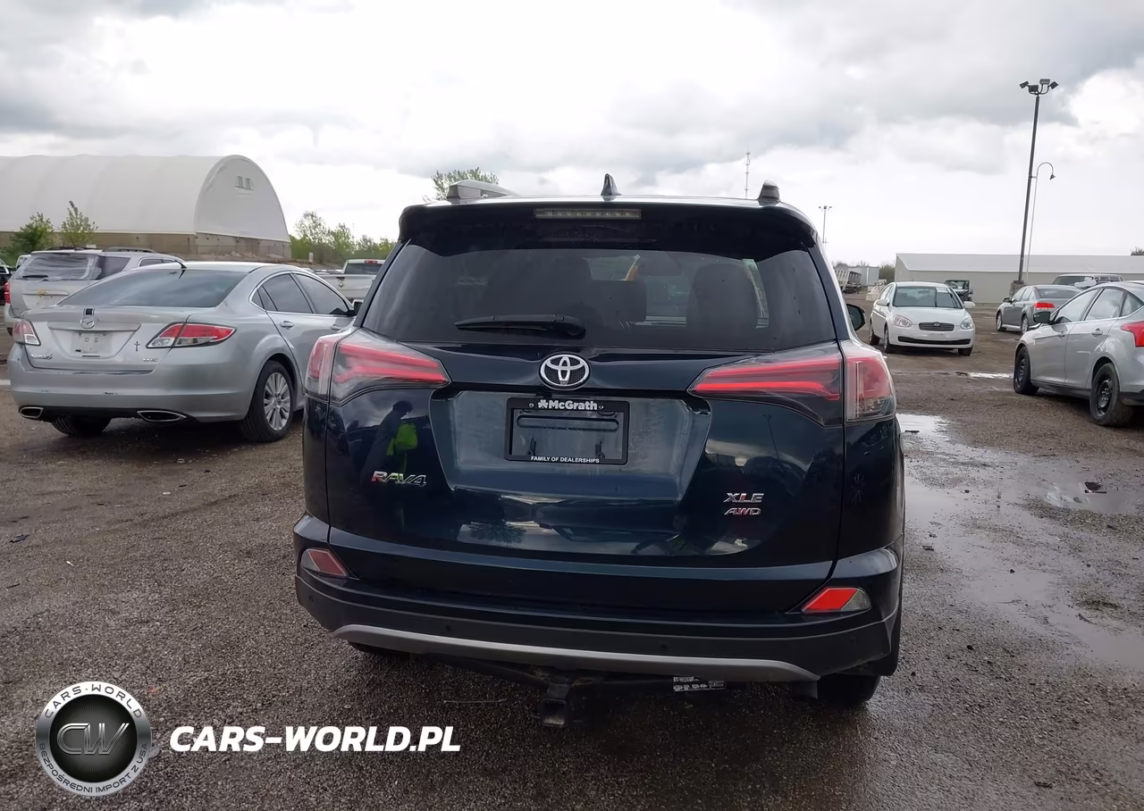 2017 Toyota Rav4 Xle VIN:JTMRFREV8HJ172121 - 16