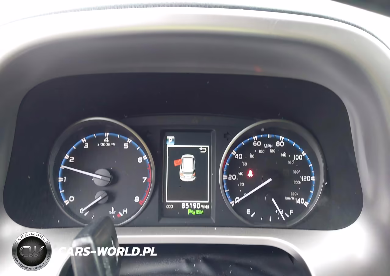 2017 Toyota Rav4 Xle VIN:JTMRFREV8HJ172121 - 7