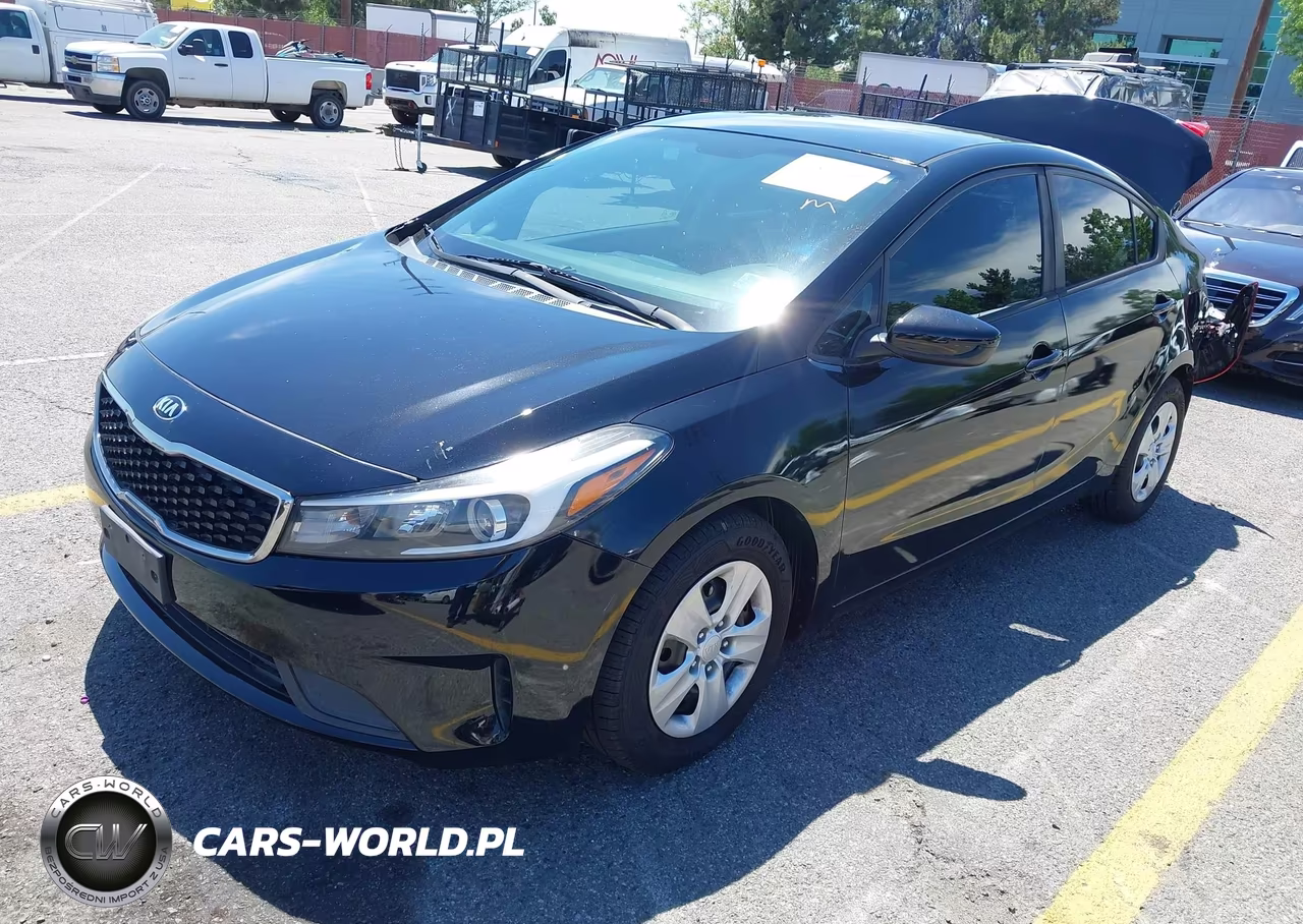 2017 Kia Forte Lx VIN:3KPFK4A7XHE043853 - 2