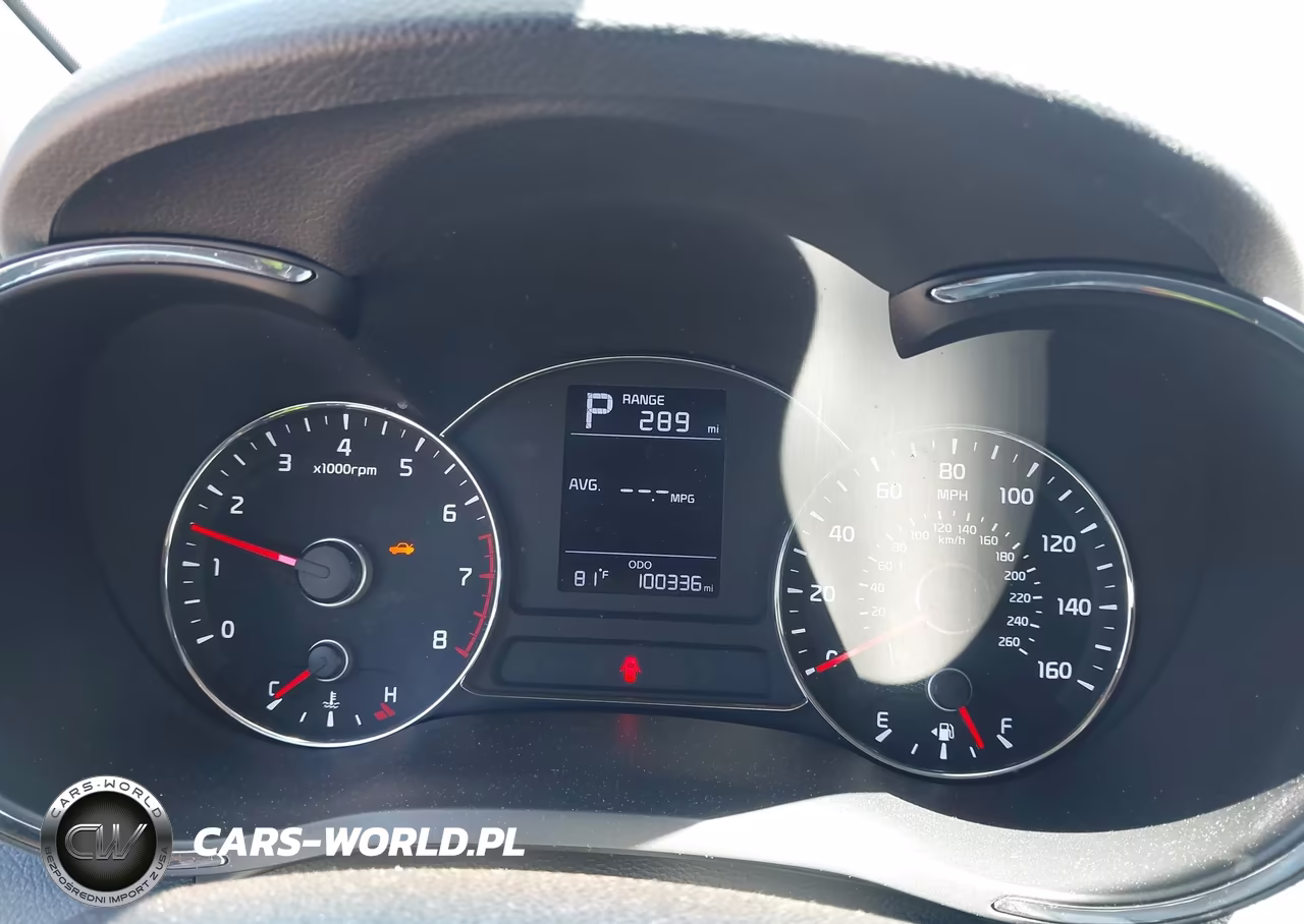 2017 Kia Forte Lx VIN:3KPFK4A7XHE043853 - 7