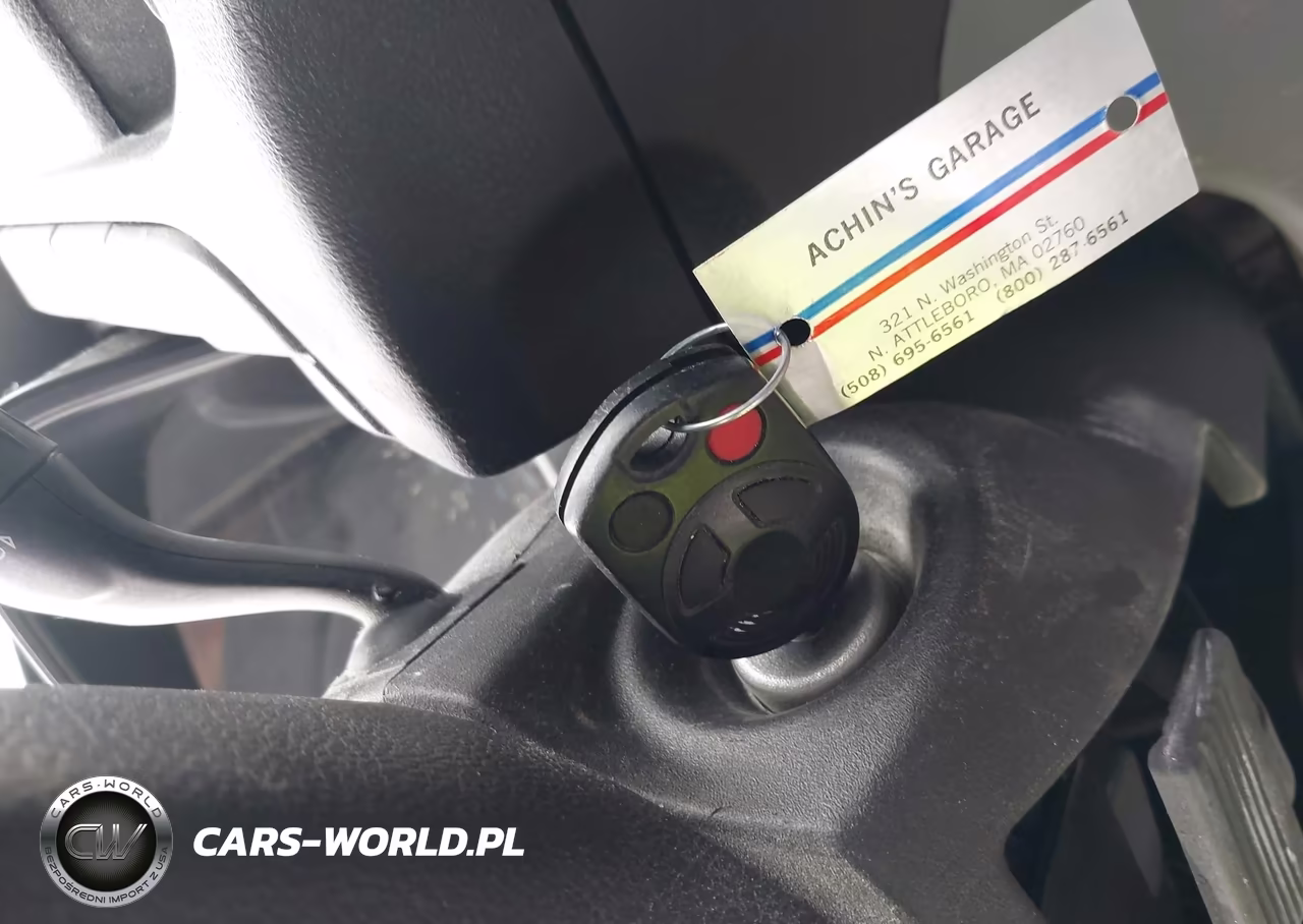 2019 Ford Transit-150 VIN:1FTYE2CM7KKB52279 - 11