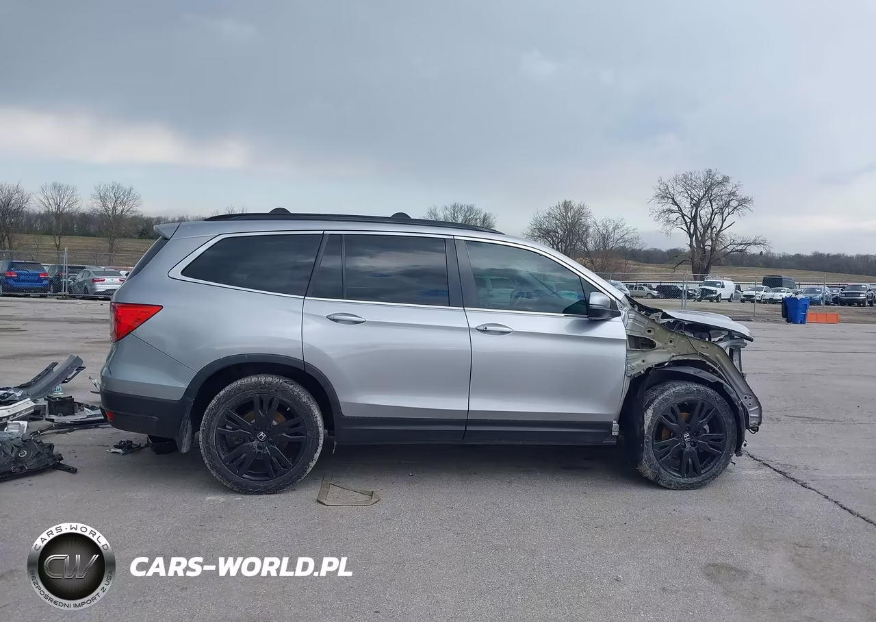 2021 Honda Pilot Awd Special Edition VIN:5FNYF6H23MB024732 - 13