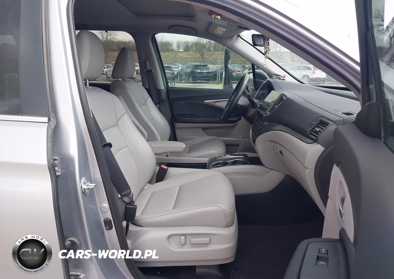 2021 Honda Pilot Awd Special Edition VIN:5FNYF6H23MB024732 - 5