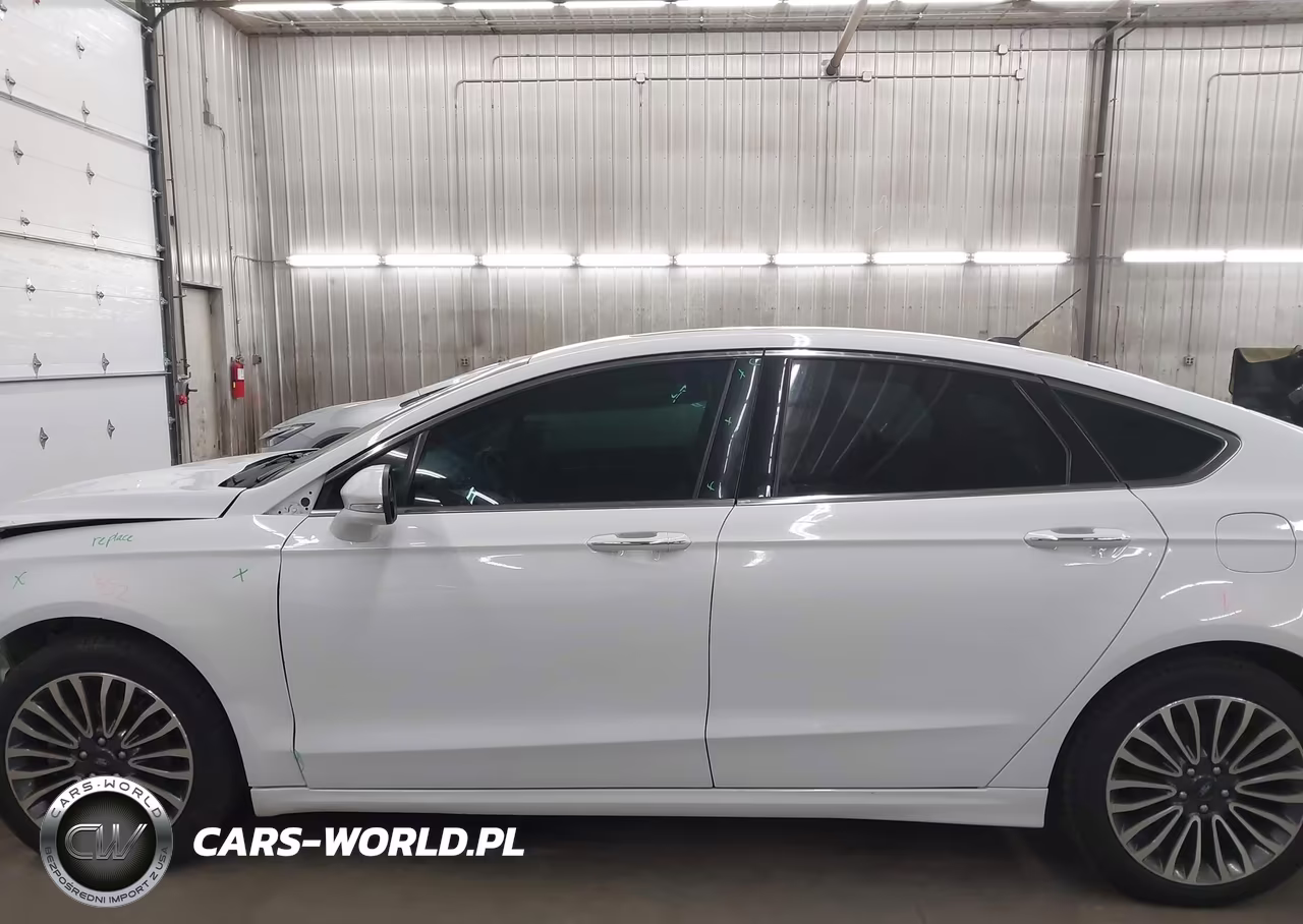 2018 Ford Fusion Titanium VIN:3FA6P0D99JR234515 - 15