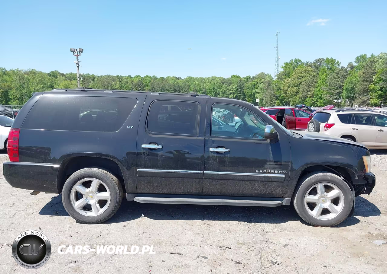 2010 Chevrolet Suburban 1500 Ltz VIN:1GNUKKE31AR188462 - 12