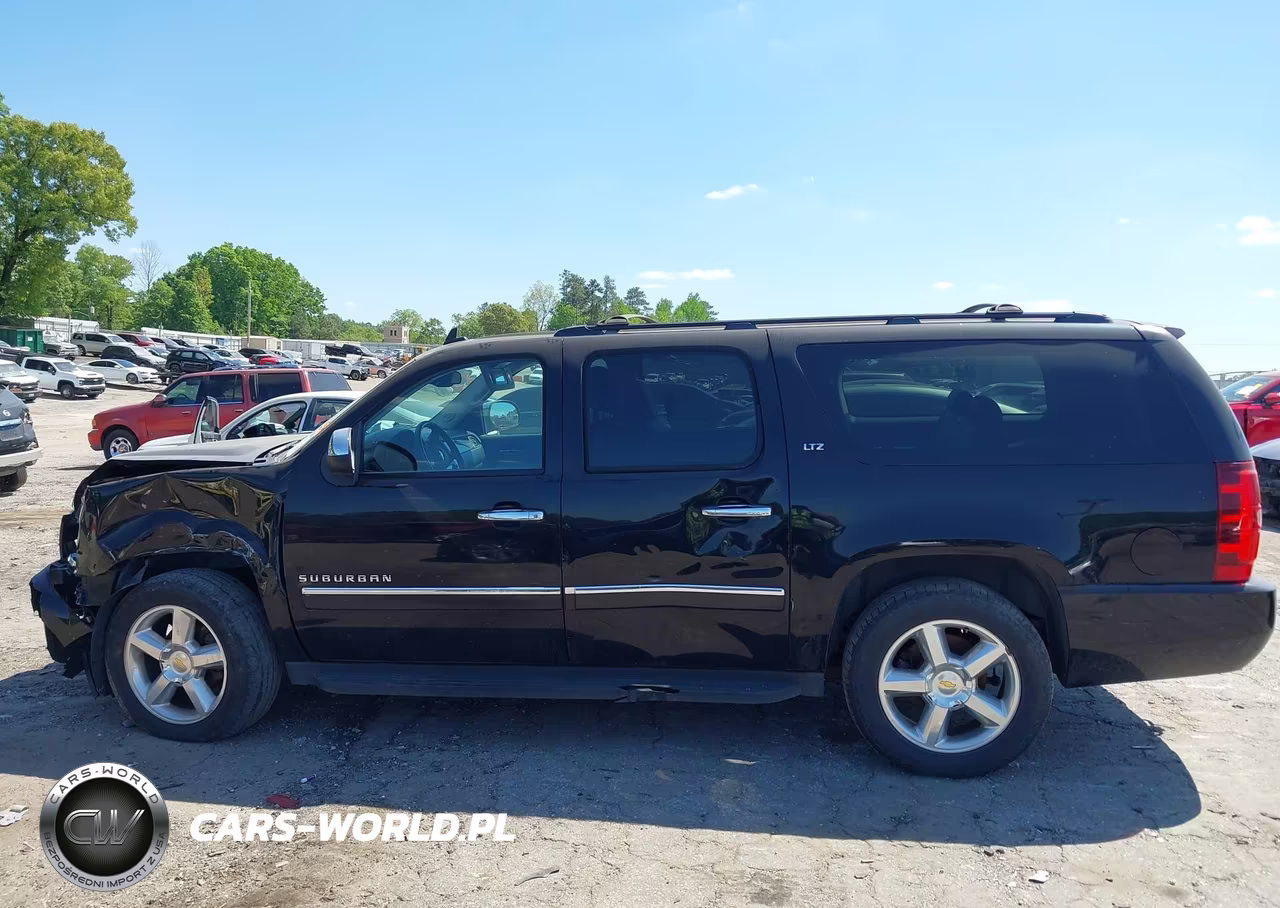 2010 Chevrolet Suburban 1500 Ltz VIN:1GNUKKE31AR188462 - 13