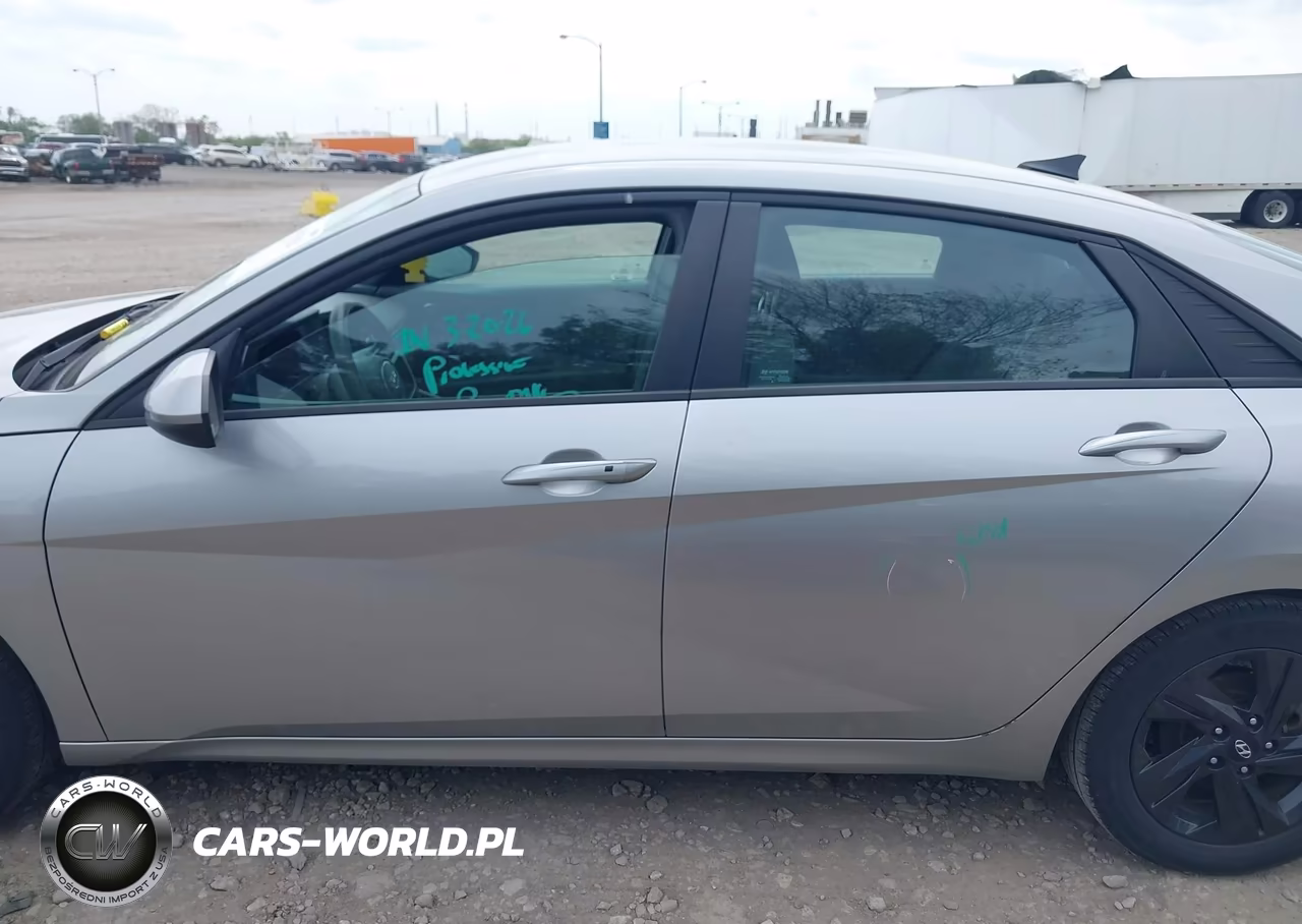 2023 Hyundai Elantra Sel VIN:5NPLM4AG8PH104074 - 14