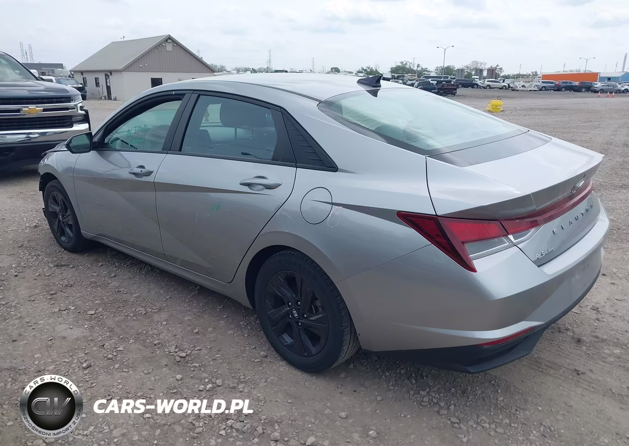 2023 Hyundai Elantra Sel VIN:5NPLM4AG8PH104074 - 3