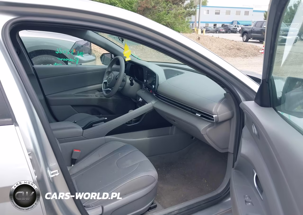 2023 Hyundai Elantra Sel VIN:5NPLM4AG8PH104074 - 5