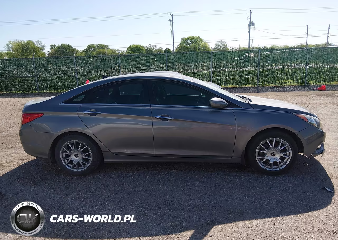 2013 Hyundai Sonata Limited VIN:5NPEC4ACXDH717463 - 14